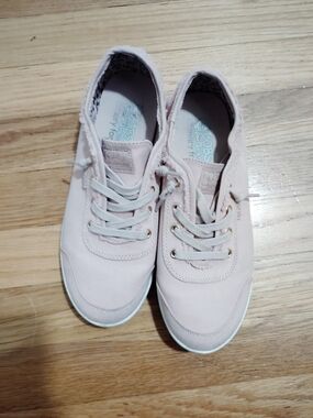 BOBS from Skechers Light Pink Women's Athletic Sneakers